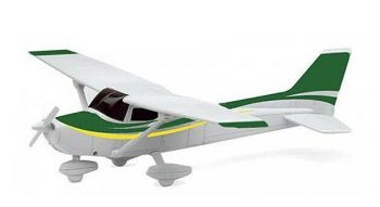 NEW20663 - CESSNA 172 Shyhawk met wiel
