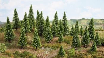 NOC26825 - Kavel van 25 lichtgroene kerstbomen 5 t/m 14 cm hoog