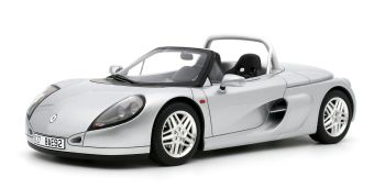 OT1142 - RENAULT Spider Titan 1999 Zilver