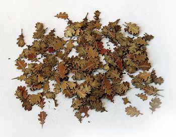 PLS4033 - 3 mm bruine miniatuur eikenbladeren voor diorama