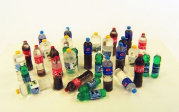 PLS446 - 32 miniatuur frisdrankflessen om stickers te schilderen inbegrepen