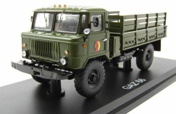 PRXPCL47052 - GAZ 66 NVA vliegdekschip met zijschotten Duits leger