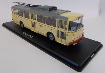 PRXPCL47065 - Elektrische stadsbus SKODA 9TR Potsdam beige grijs dak