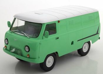 PRXPCL47070 - UAZ 452 utility groen wit dak