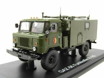 PRXPCL47099 - GAZ 66 NVA R-142 Duitse leger radiobox