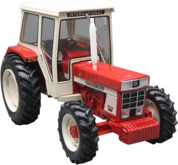 REP071 - INTERNATIONAL 844 4 wielen