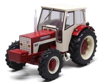 REP150 - INTERNATIONAL 724 4 wielen met Cabine