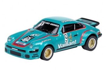 SCH26043 - PORSCHE 934 RSR Valiant