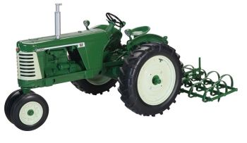 SCT715 - OLIVER 660 met tandeneg