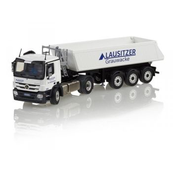 CON72202/04 - MERCEDES-BENZ Actros MP03 met SCHMITZ CARGOBULL "LAUSITZER GRAUWACKE" 3-assige kipper
