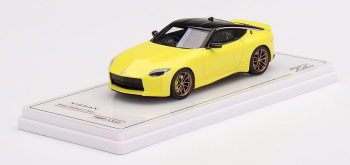 TSM430643 - NISSAN Fairlady Z Proto Spec 2023 Ibazuchi geel RHD
