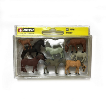 NOC15761 - Diverse paarden