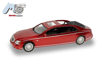 HER87MC000025 - MAYBACH 62S 2002 rood