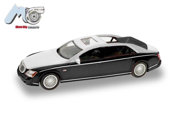 HER87MC000026 - MAYBACH 62S 2002 zwart en zilver