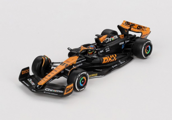 MGT00768-L - McLAREN MCL60 #81 McLAREN 32e GP van Japan 2023 O.PIASTRI