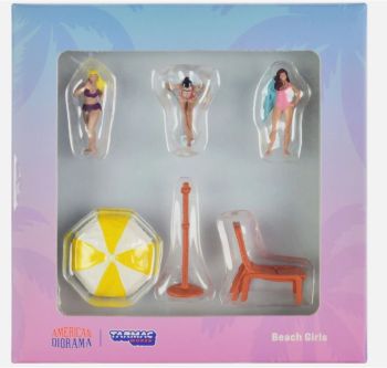 T64F-002-YL - 3 figuren en accessoires - Op het strand