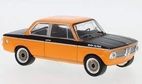 IXOCLC368N - BMW-Alpina 2002 Tii 1972 Oranje en zwart