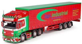 TEK61526 - SCANIA 164 Topline 4 met semi-zeildoek 3 assen Mc Gawn