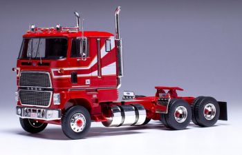 IXOTR209.22 - FORD CL 9000 1976 Rood