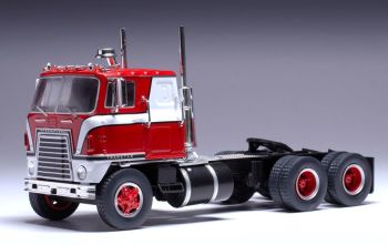 IXOTR219.22 - INTERNATIONAL Transtar COE 6x4 1976 Rood en Wit