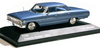 WBX132 - FORD Galaxie Custom 500 4-deurs sedan 1964 blauw metaal