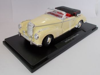 WEL19859W - MERCEDES BENZ 300S 1955 crème open cabriolet